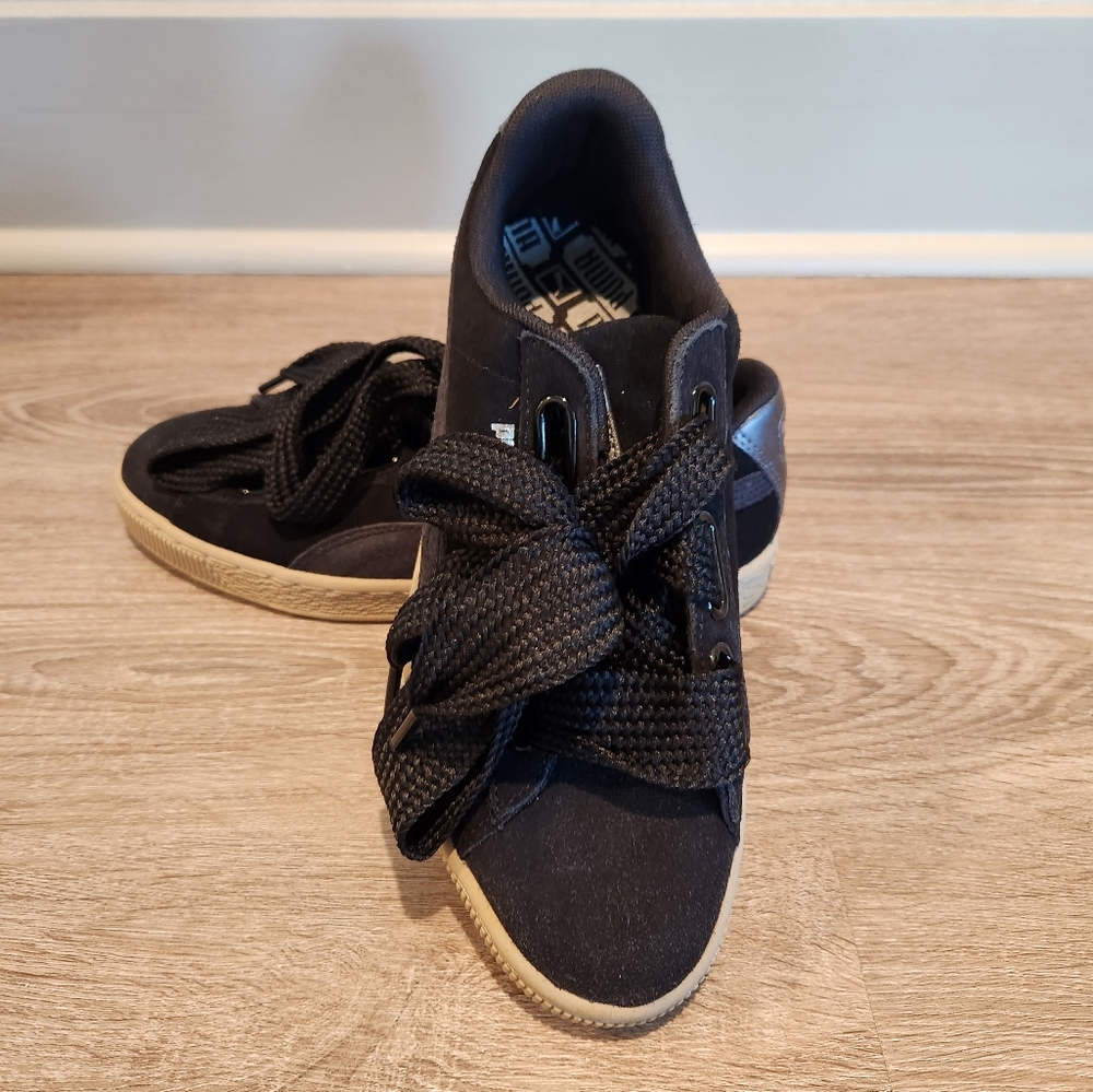 Puma sneakers